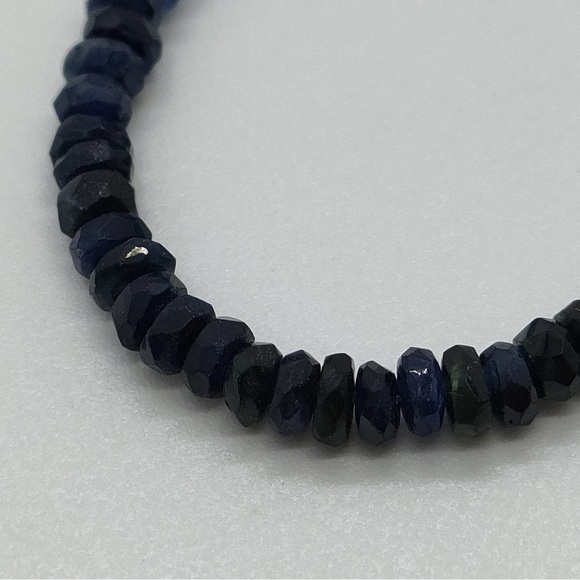 Ombré Blue Sapphire Faceted Beaded 18K White Gold Necklace - Picture 4 of 9